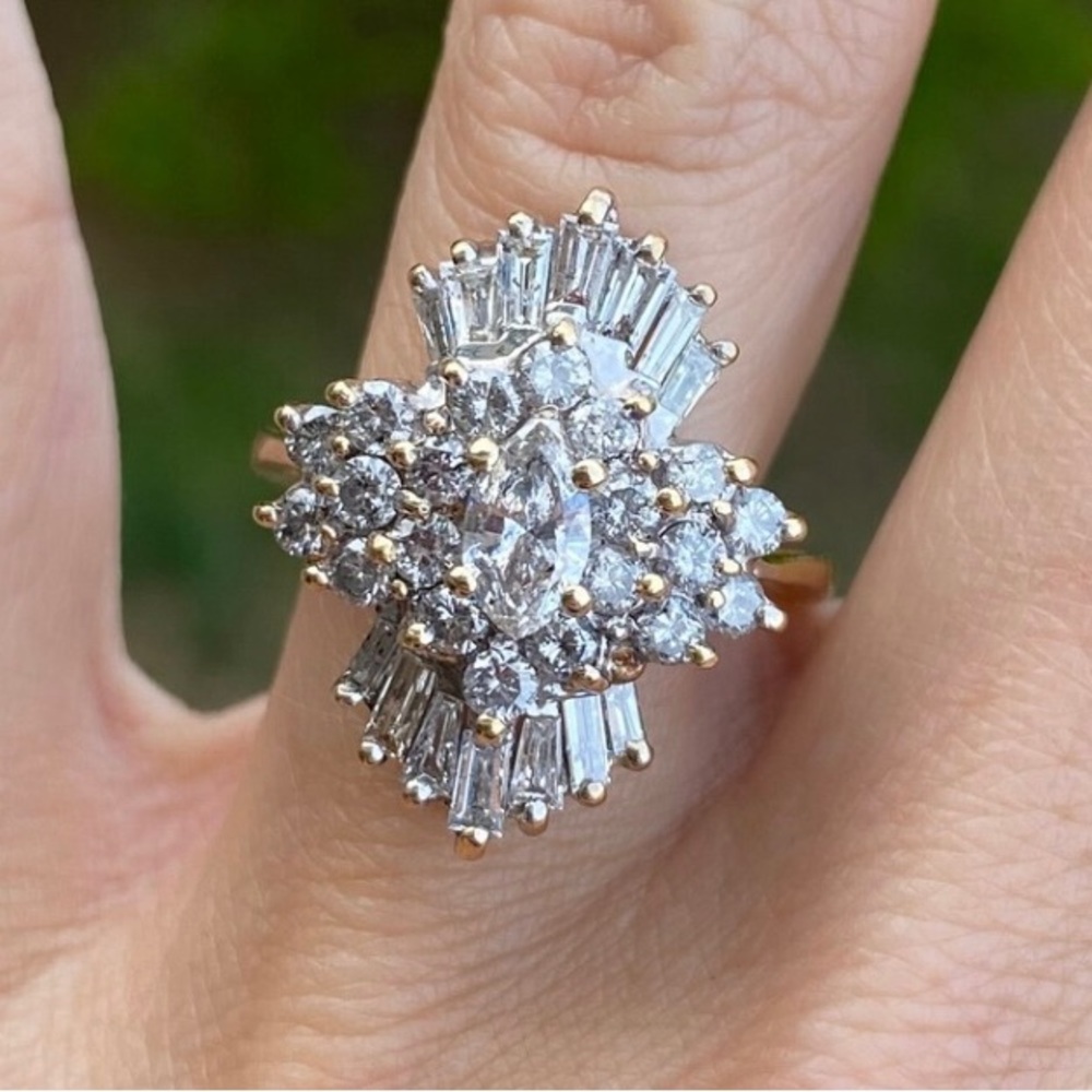 Vintage 14k gold Marquise Ring